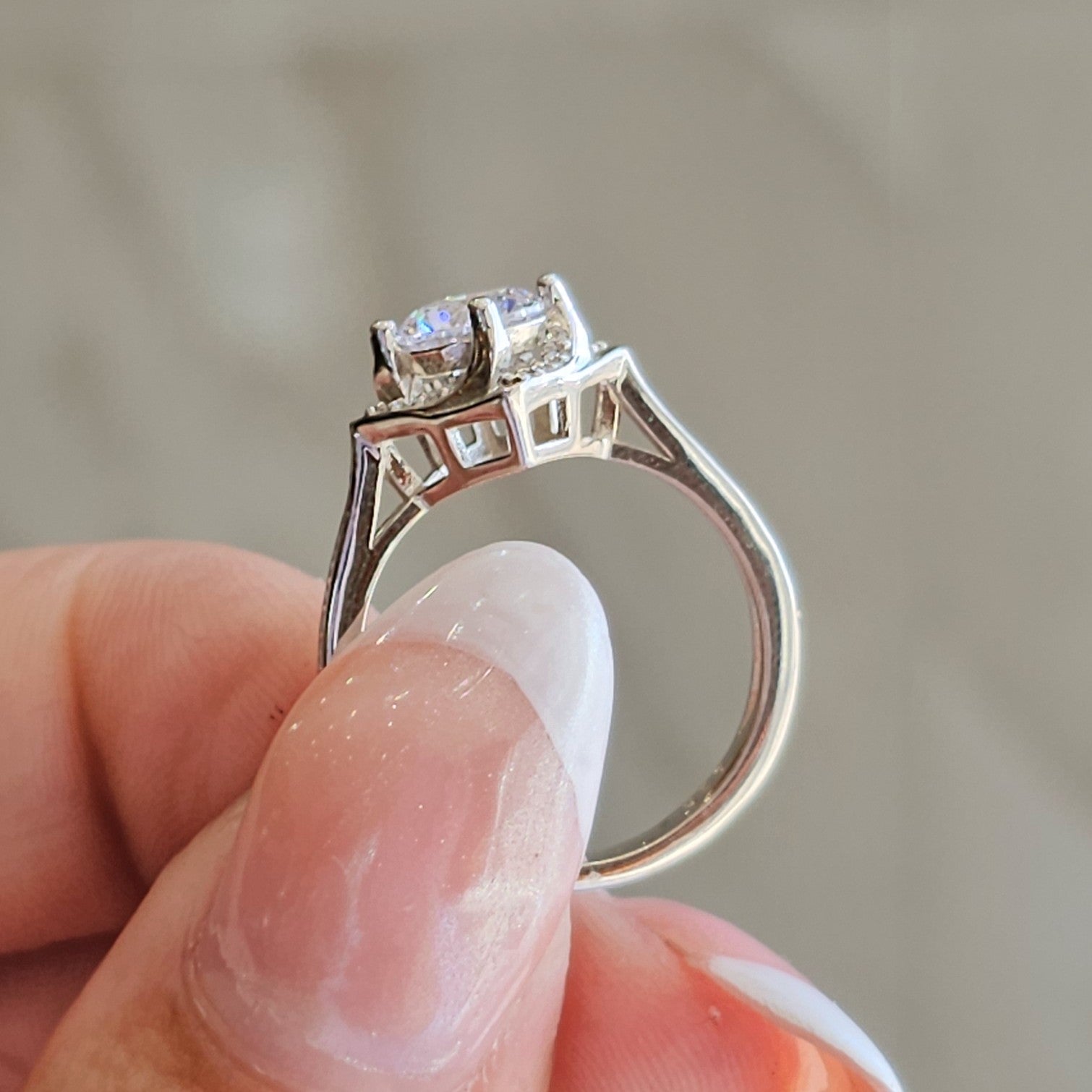 Uniquely Round Silver Ring - Dearest Diamonds