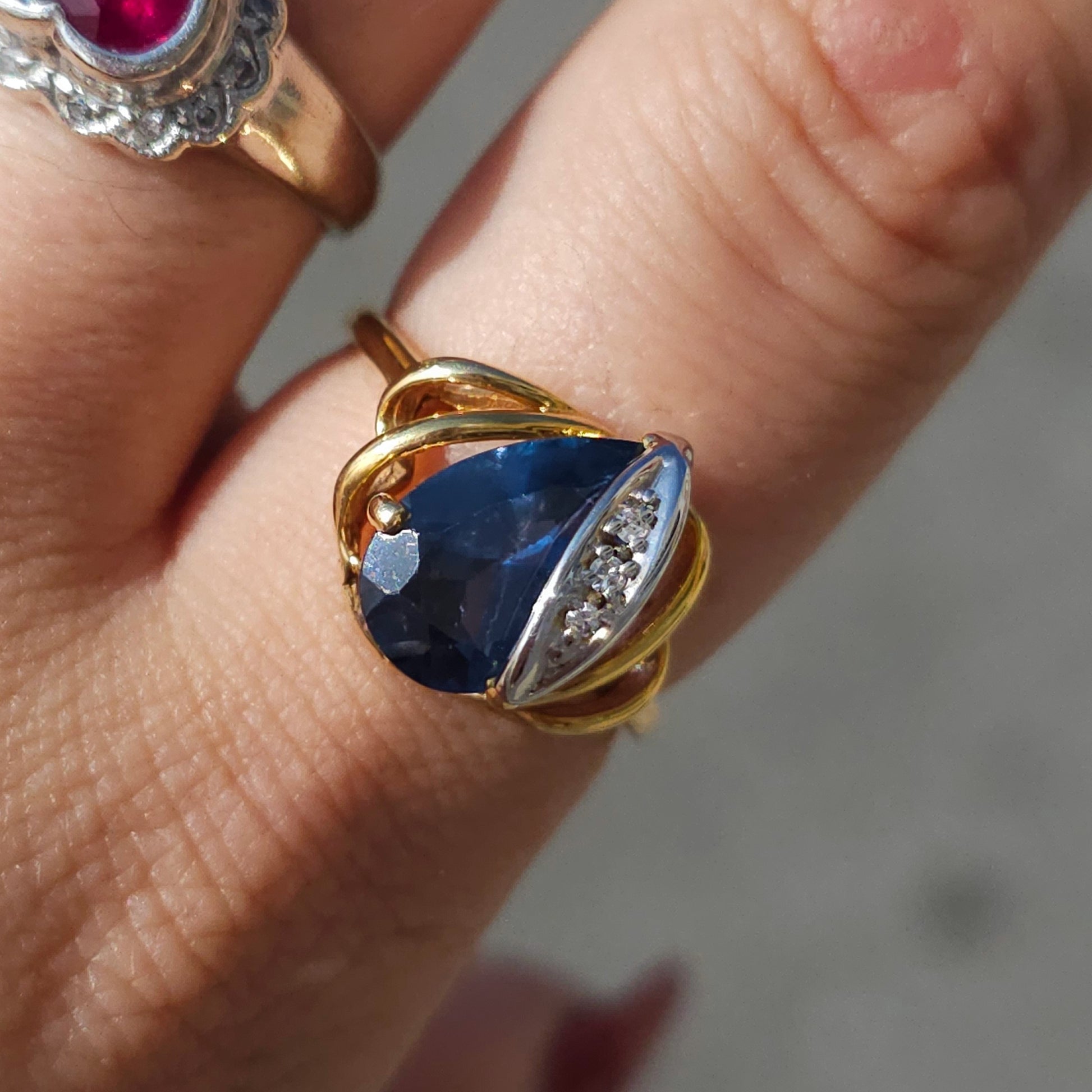 Royal Sapphire Ring - Dearest Diamonds