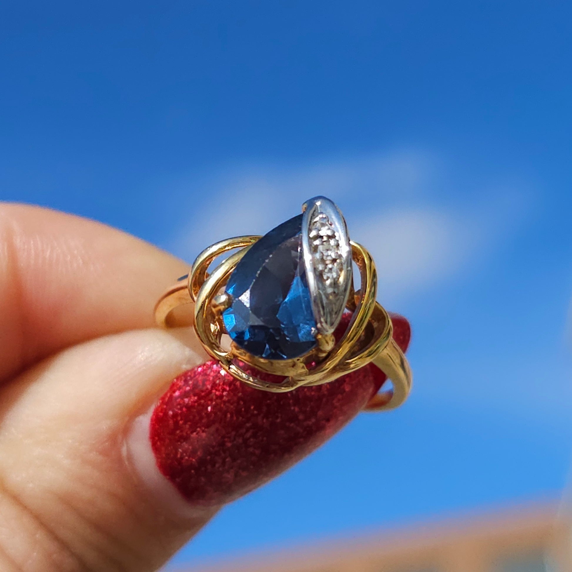 Royal Sapphire Ring - Dearest Diamonds