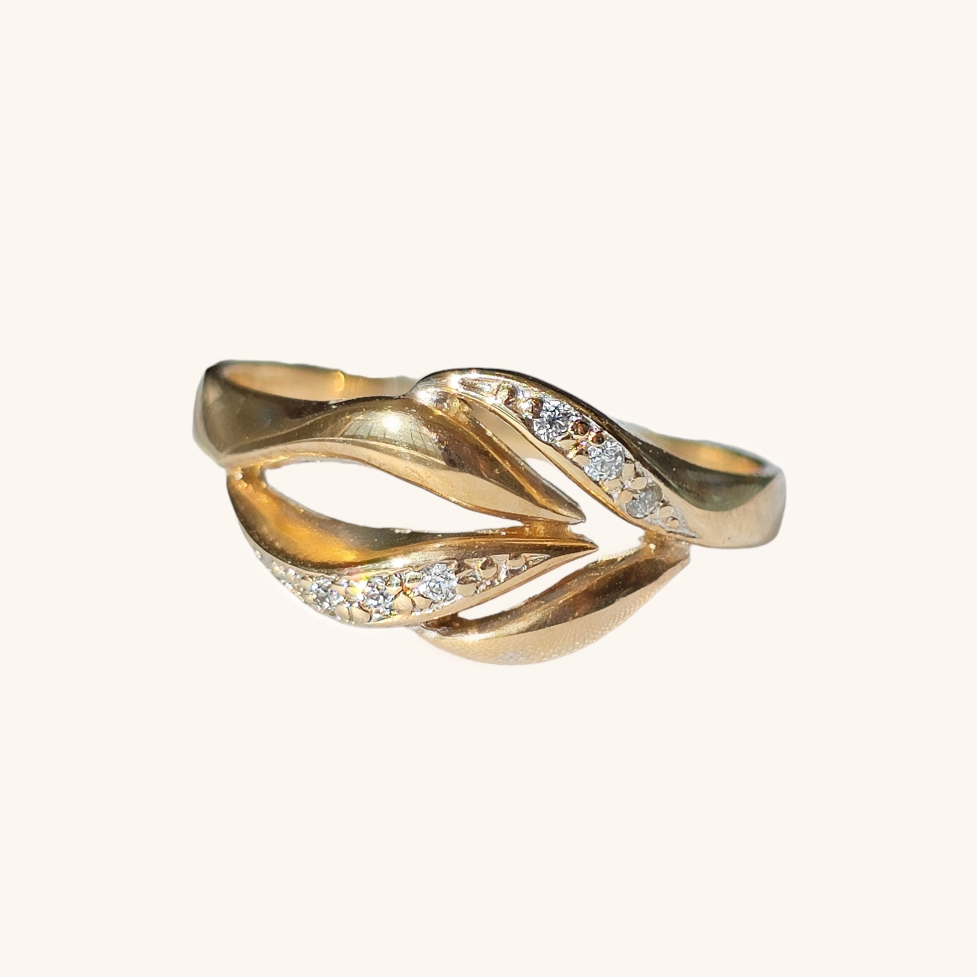 Interlocking Croissant Diamond Ring - Dearest Diamonds