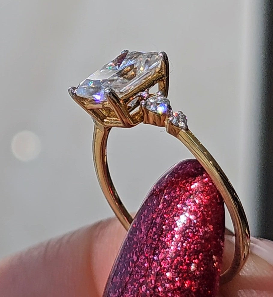 Pretty Radiant Ring - Dearest Diamonds