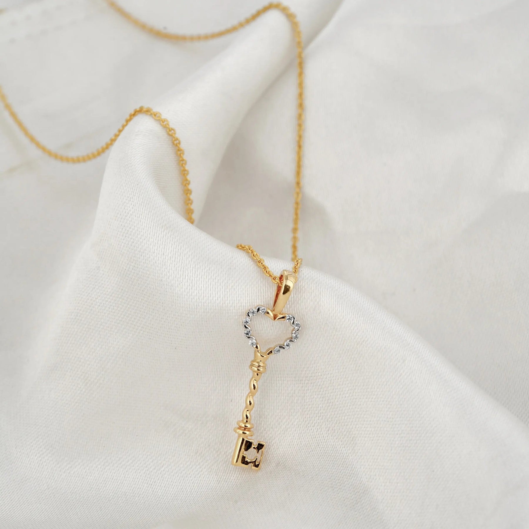 The Key to her Heart Necklace - Dearest Diamonds