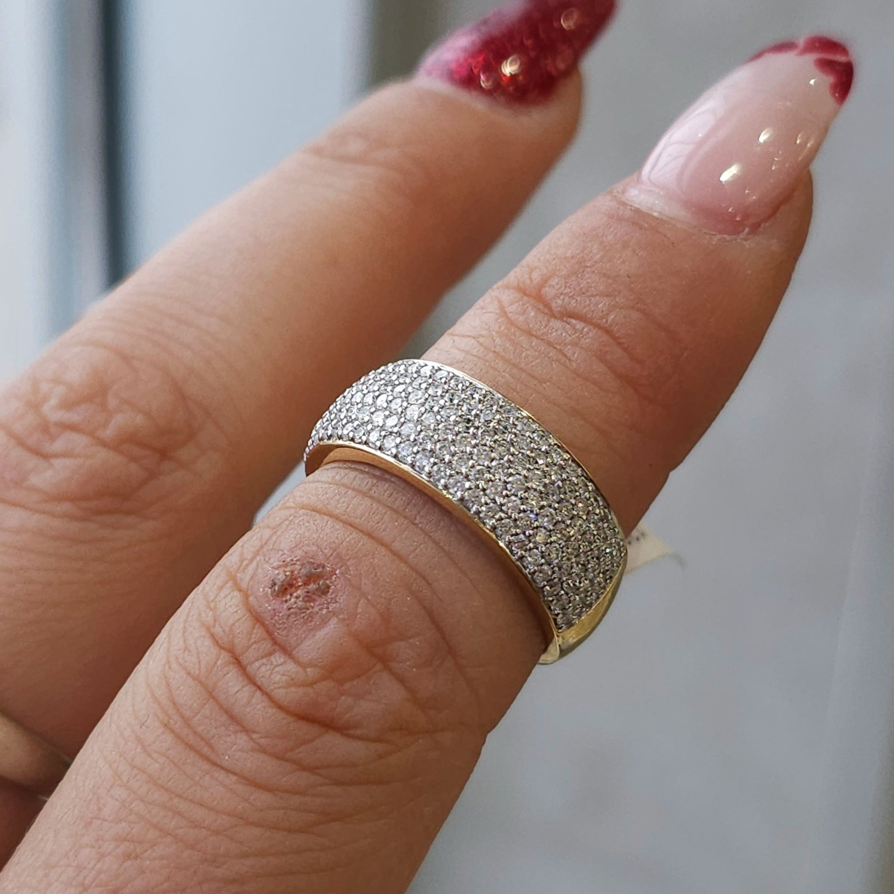 Infinite Diamond Band - Dearest Diamonds