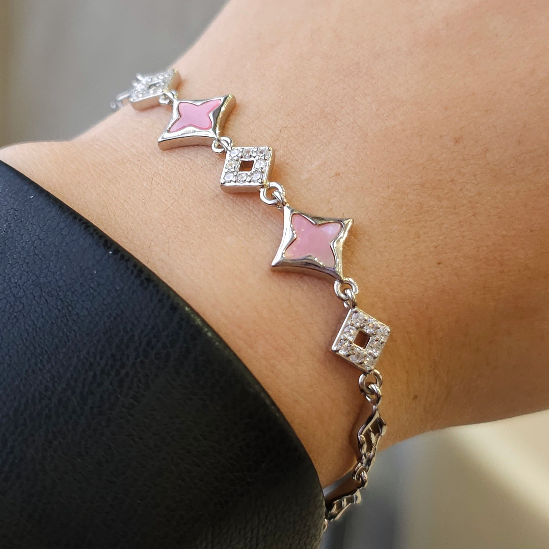 Pink Four-Clover Leaf Bracelet - Dearest Diamonds