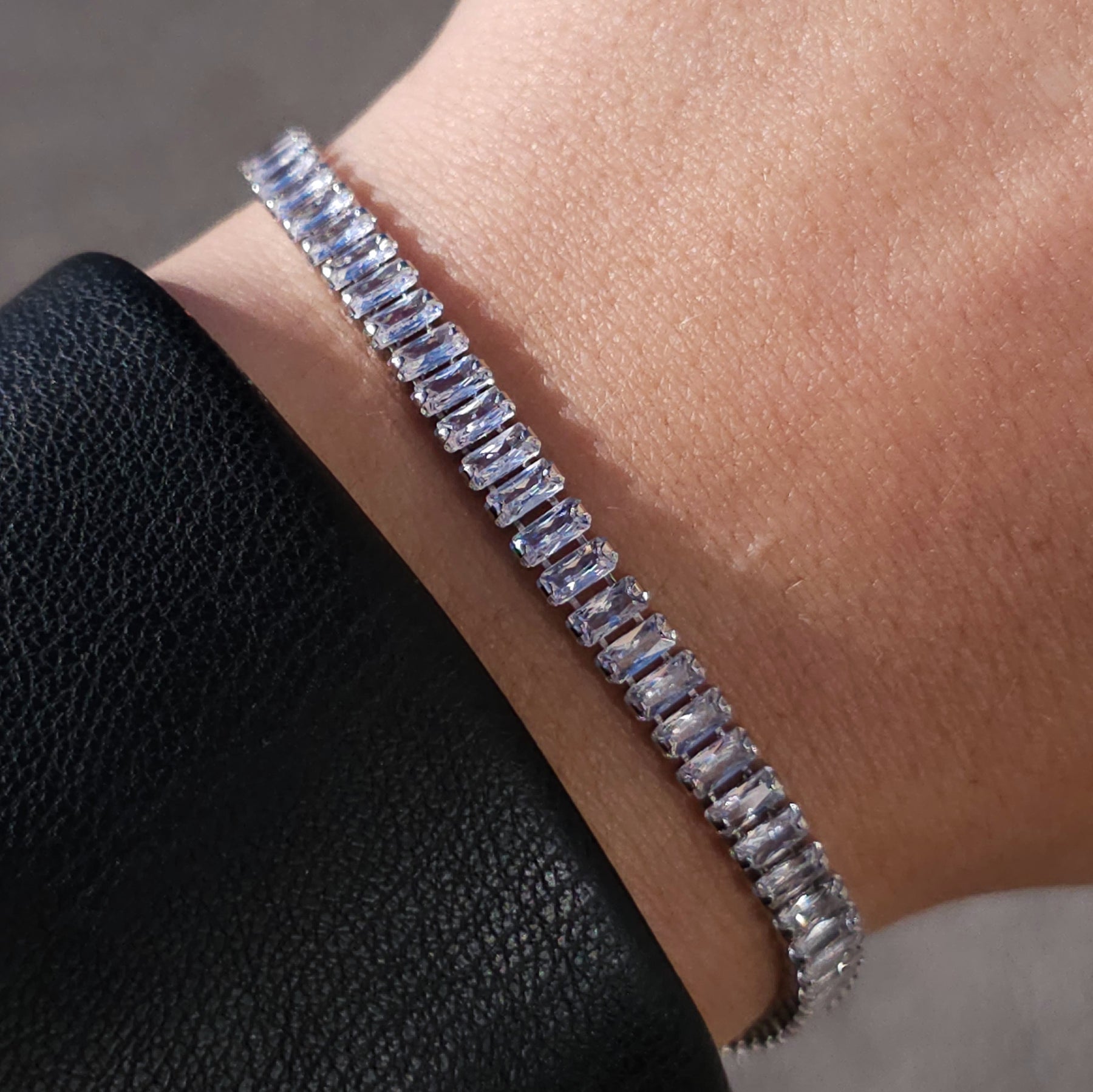 Special cut Tennis Bracelet - Dearest Diamonds
