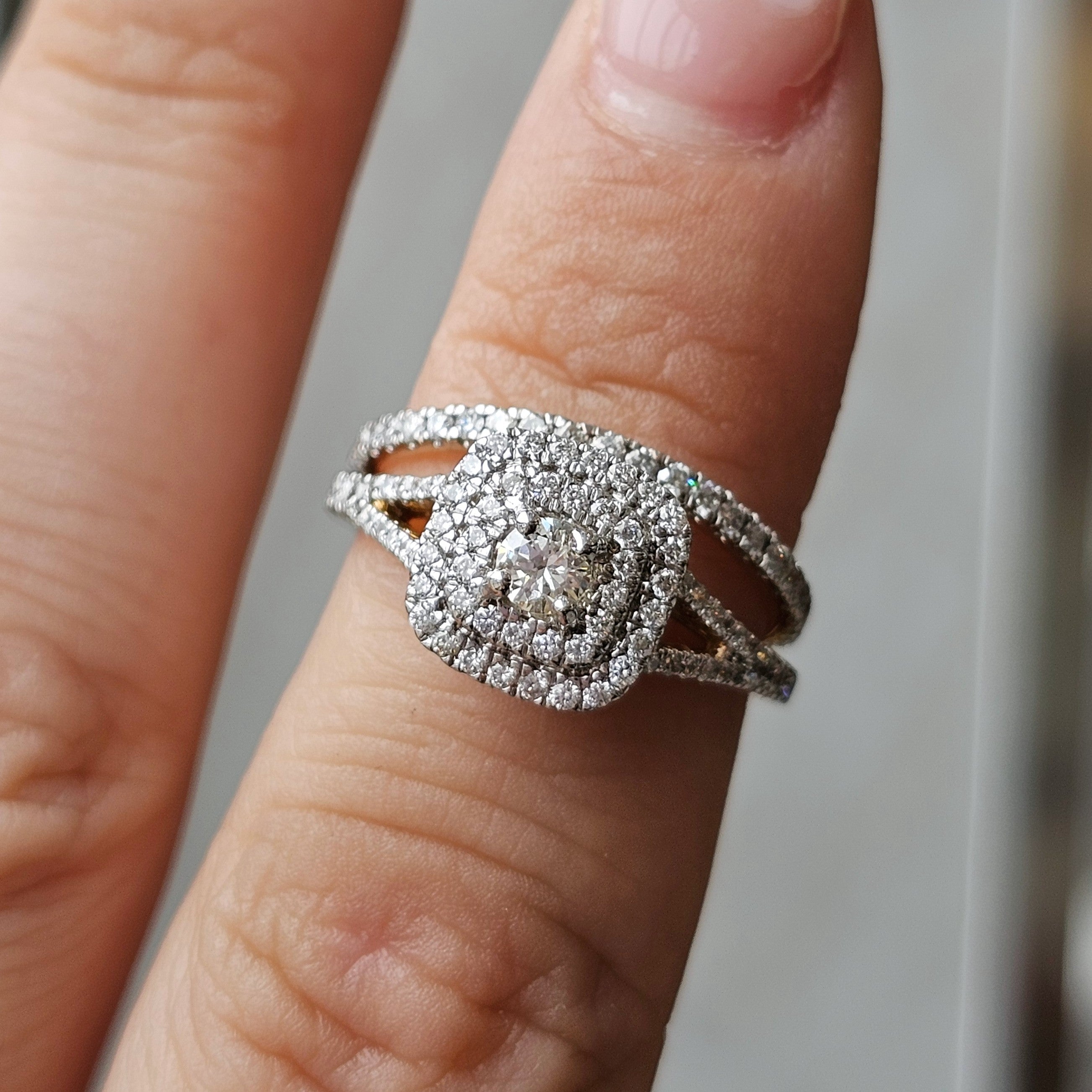 Round Natural Diamonds Double Halo Bridal Set - Dearest Diamonds