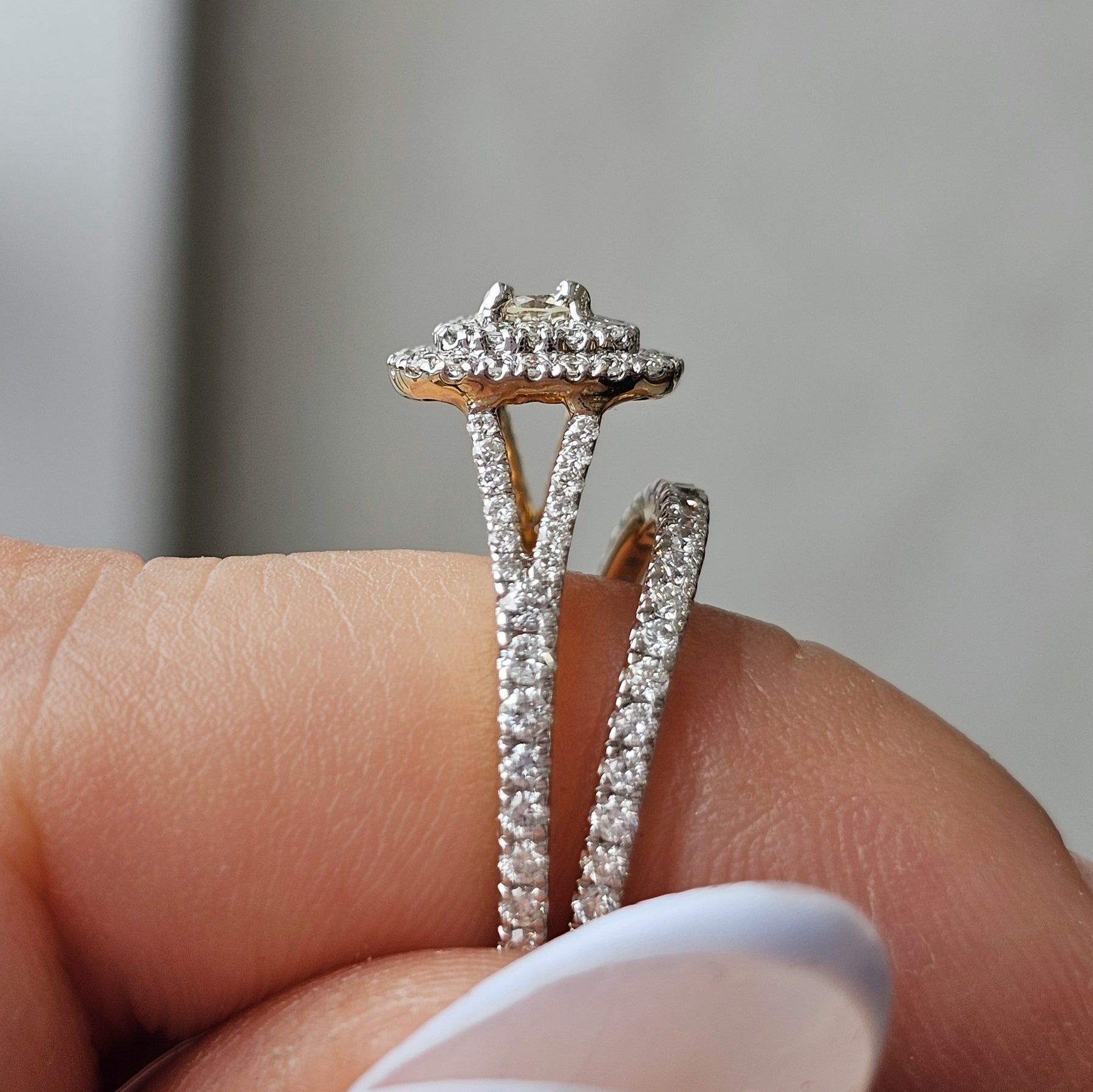 Round Natural Diamonds Double Halo Bridal Set - Dearest Diamonds