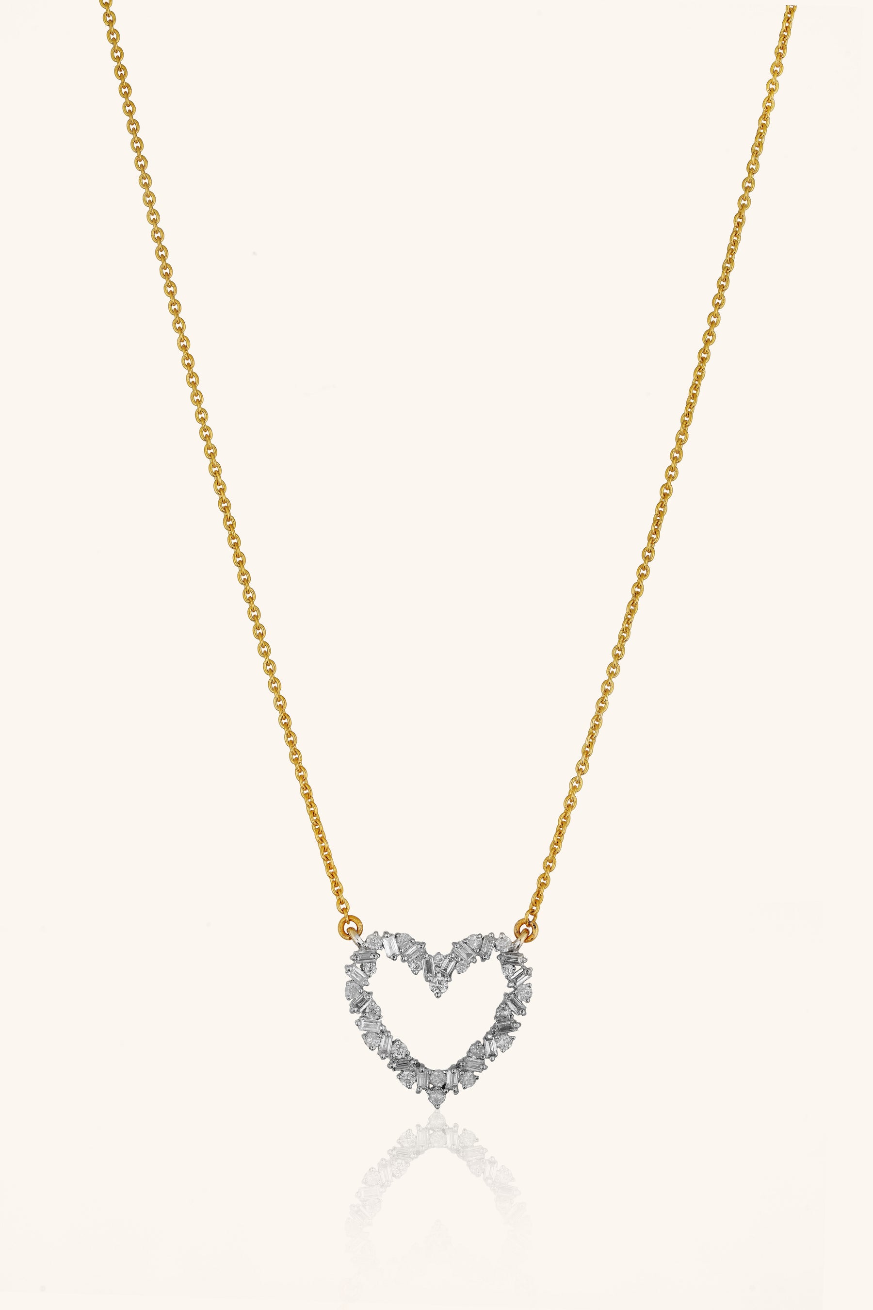 Heart of Emerald and Round Diamonds Necklace - Dearest Diamonds
