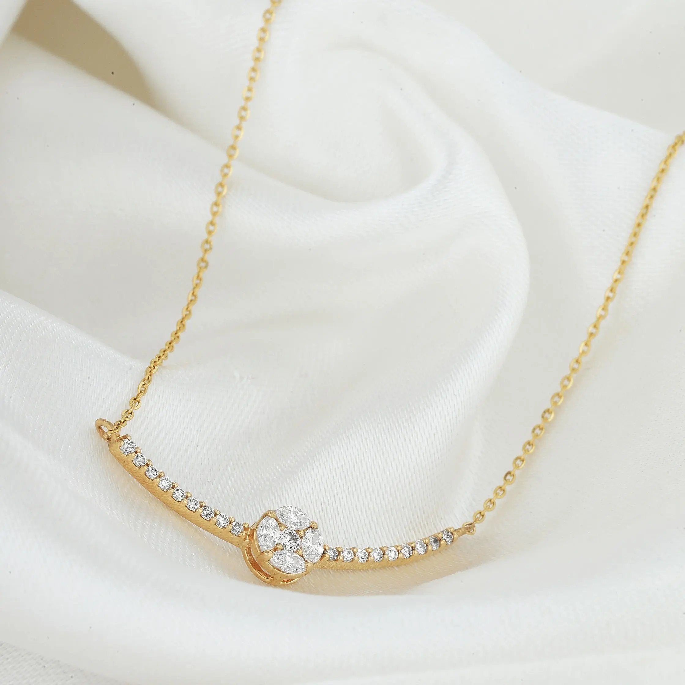 Round Clusters with Diamond Bar Necklace - Dearest Diamonds