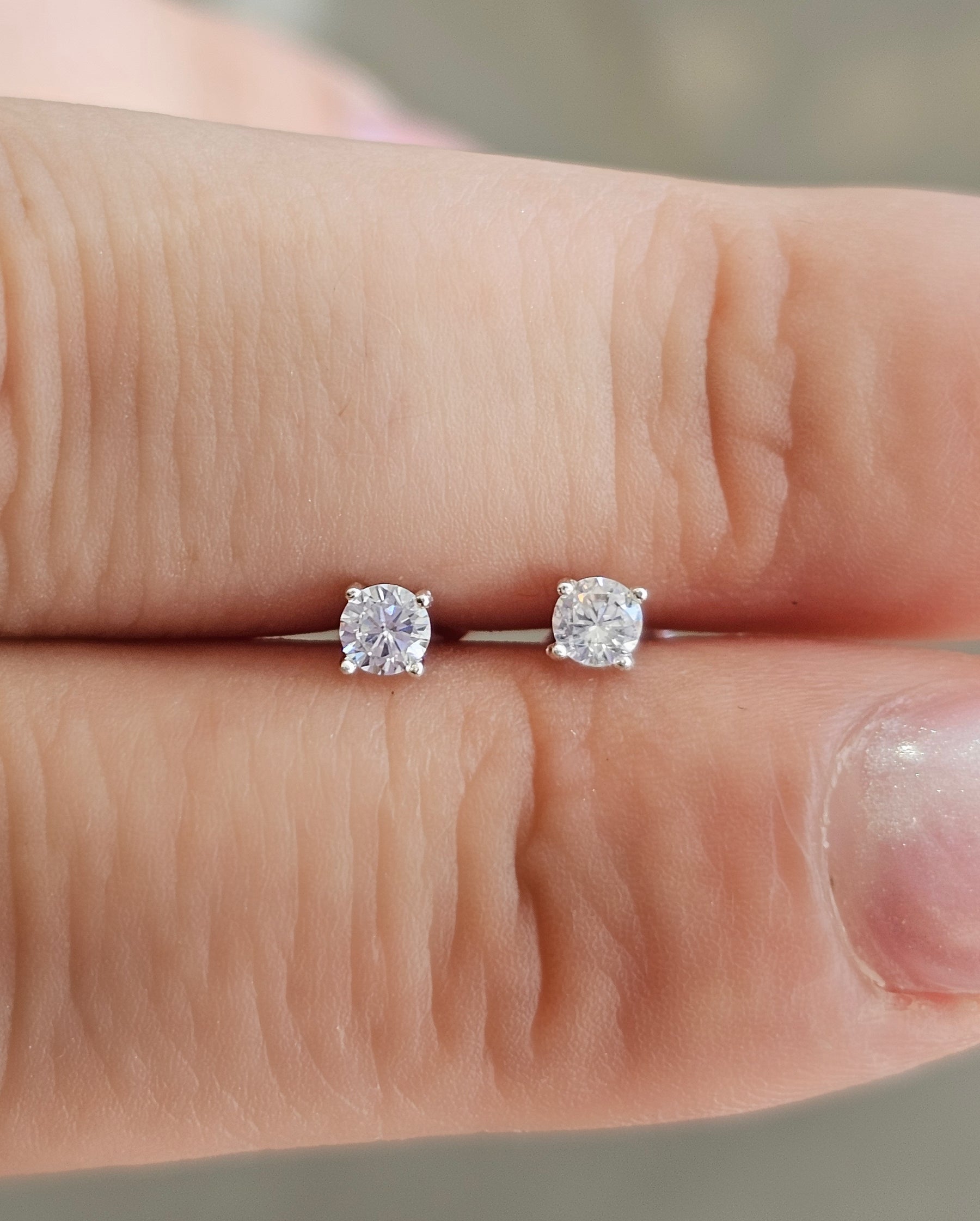 Round Silver Stud Earrings - Dearest Diamonds