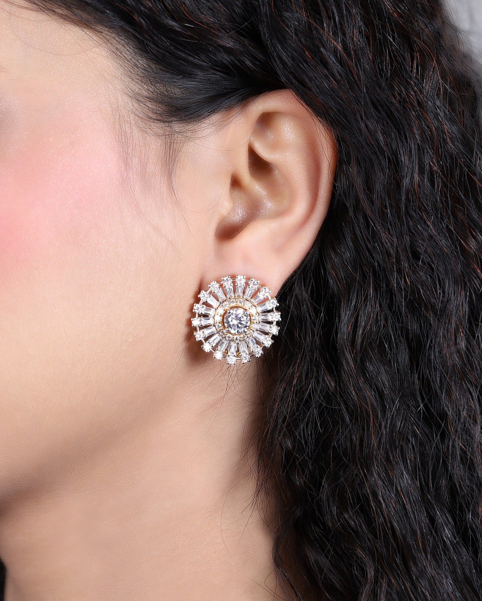 Gold Fancy Studs Earrings - Dearest Diamonds
