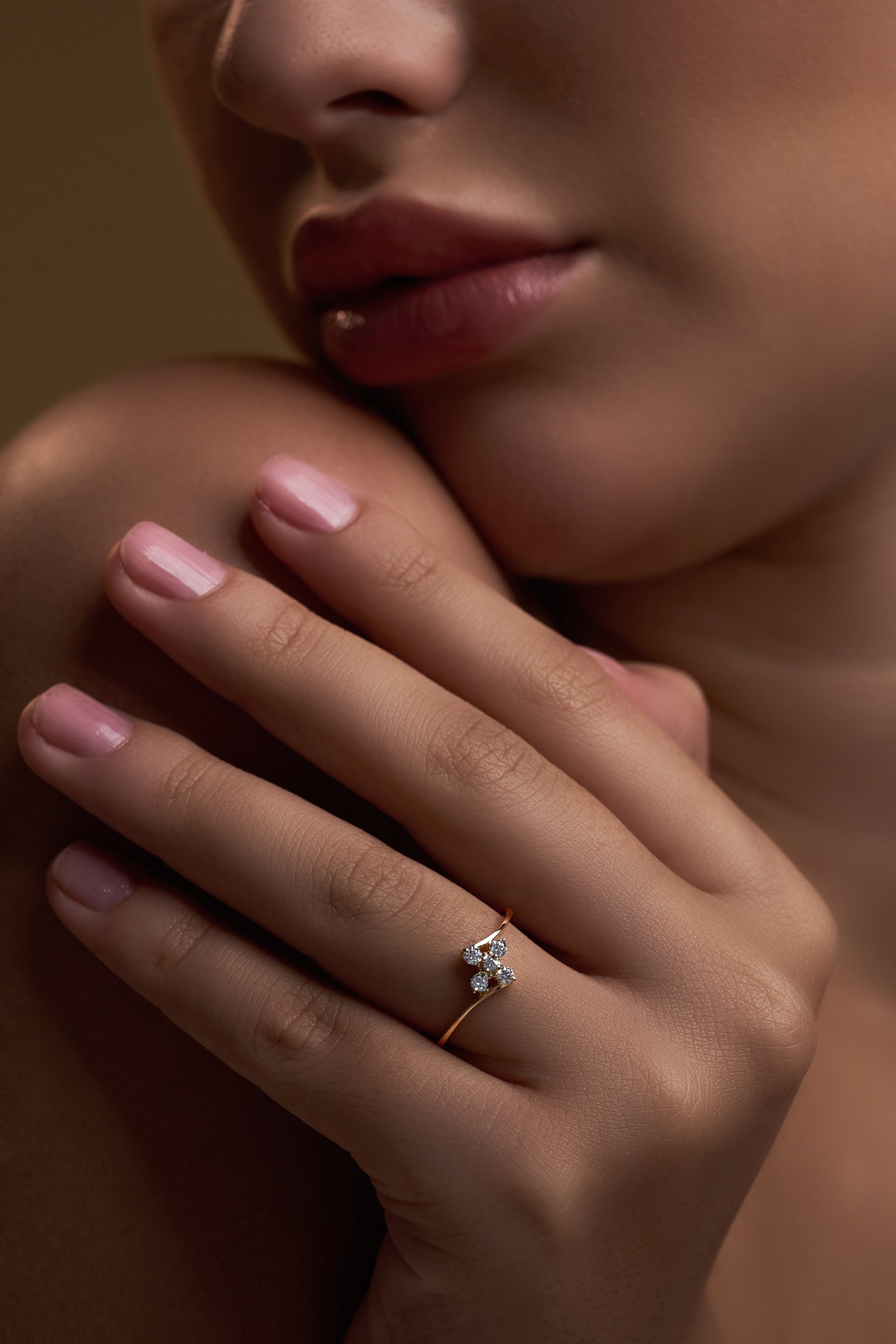model with rings
