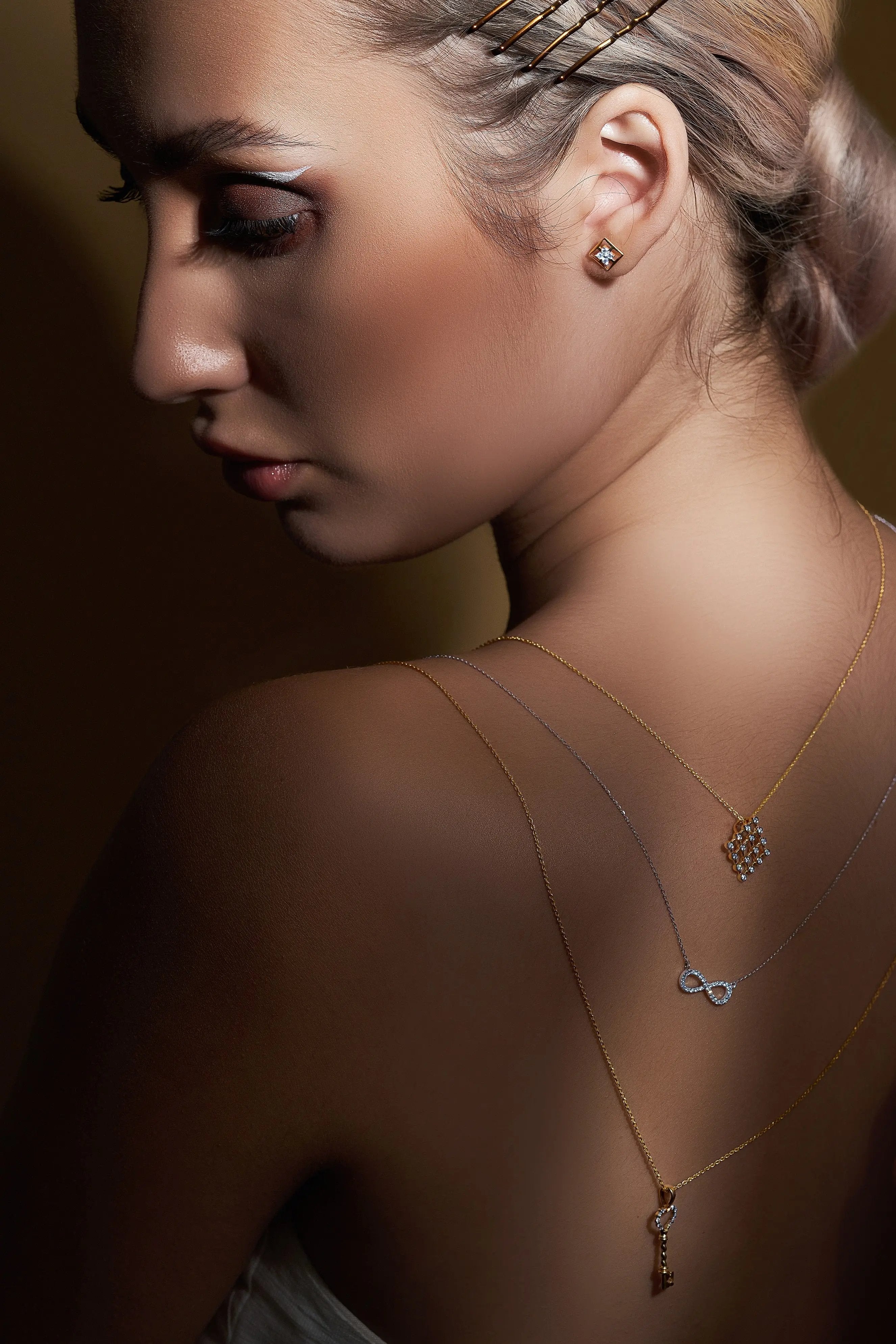 Sparkling Infinity Necklace - Dearest Diamonds