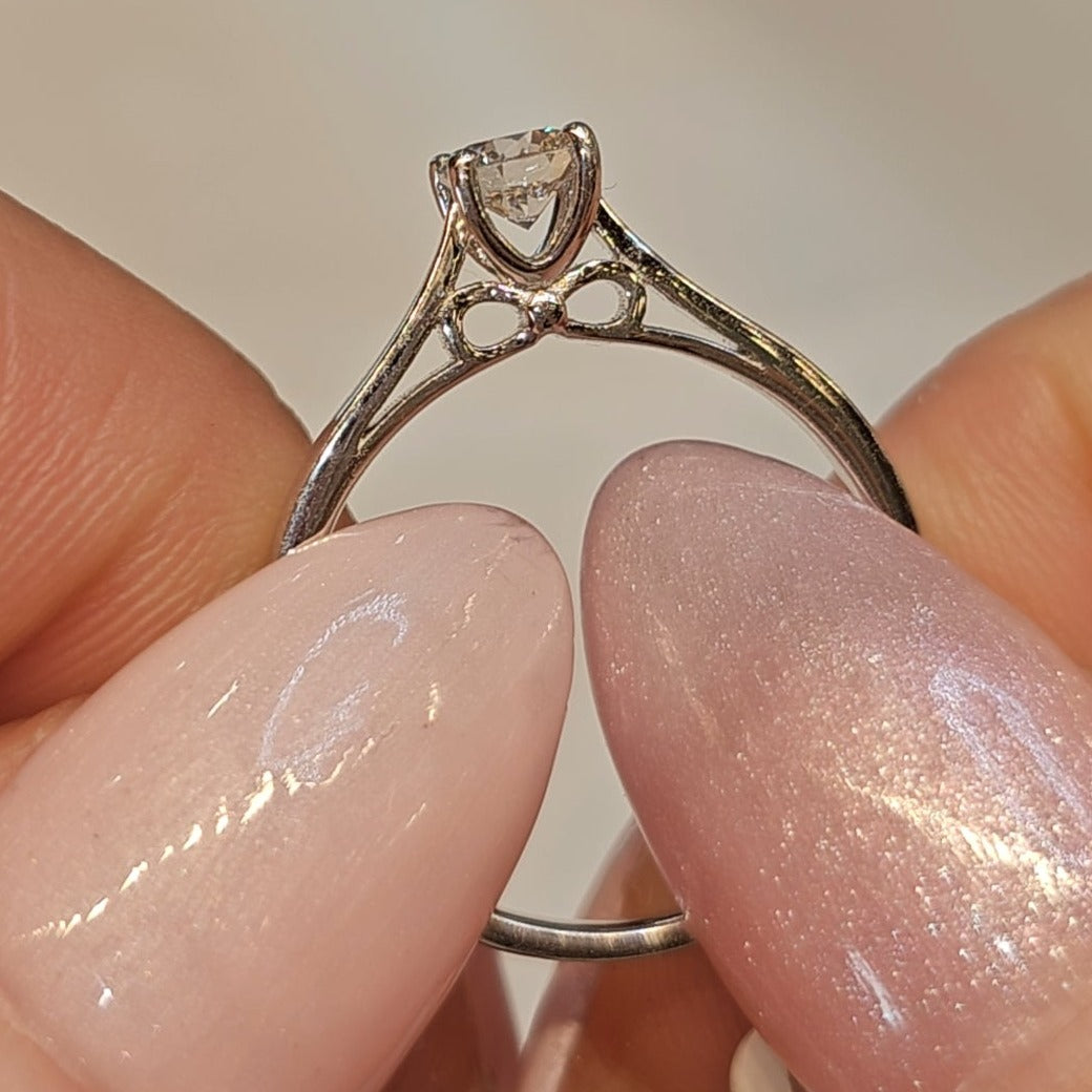 Put a Bow on it - Dearest Diamonds