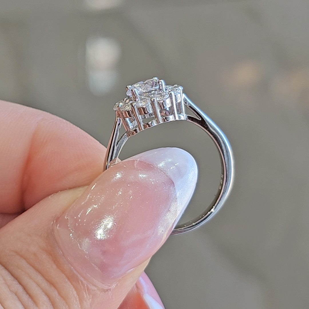 Dazzling Flower Silver Ring - Dearest Diamonds