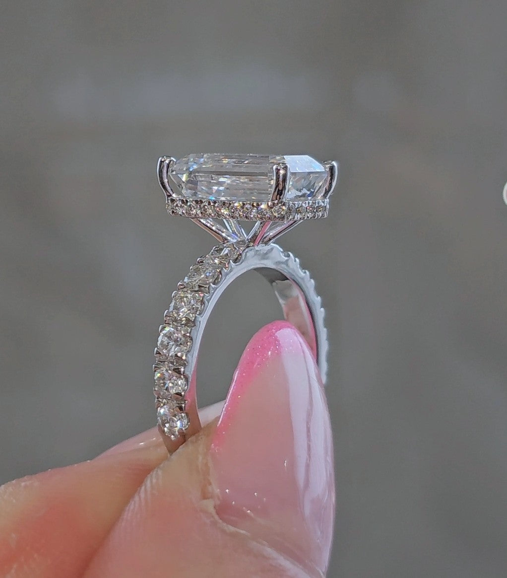 The Big Emerald - Dearest Diamonds