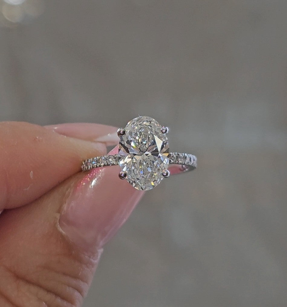 The Big Oval - Dearest Diamonds